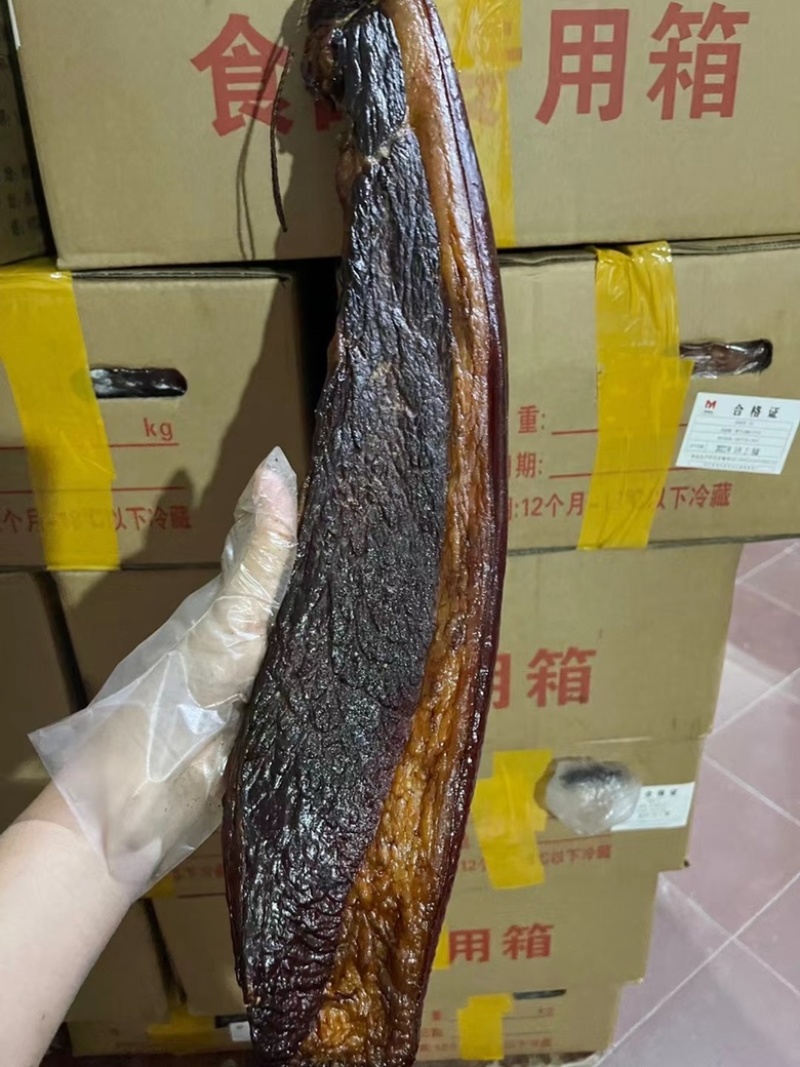 烟熏精品纯干二刀腊肉（腊肉香肠源头工厂一手货源量大从优）
