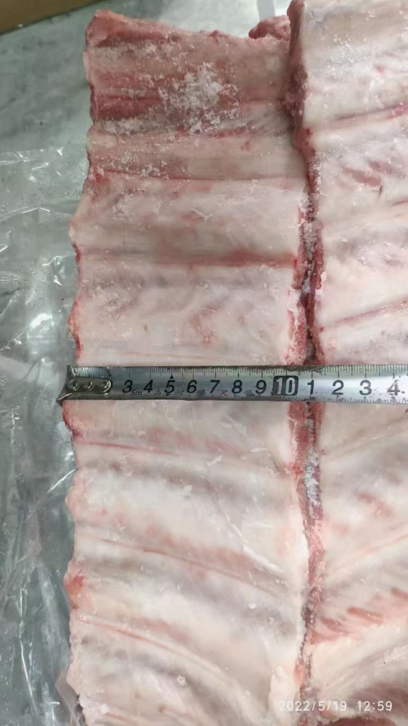 精品母猪寸排，肉质新鲜，价格便宜，性价比高，欢迎咨询下单