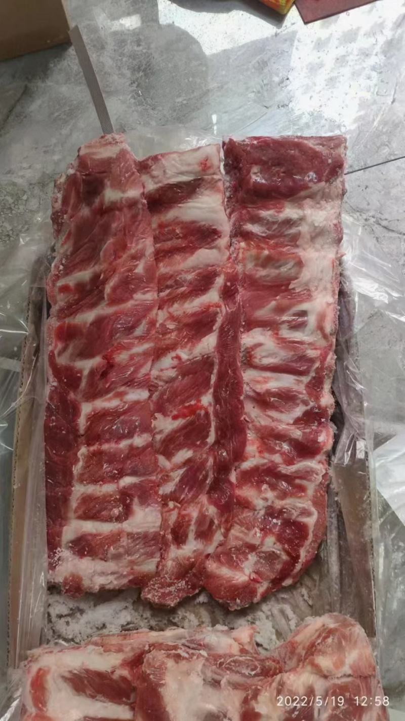 精品母猪寸排，肉质新鲜，价格便宜，性价比高，欢迎咨询下单