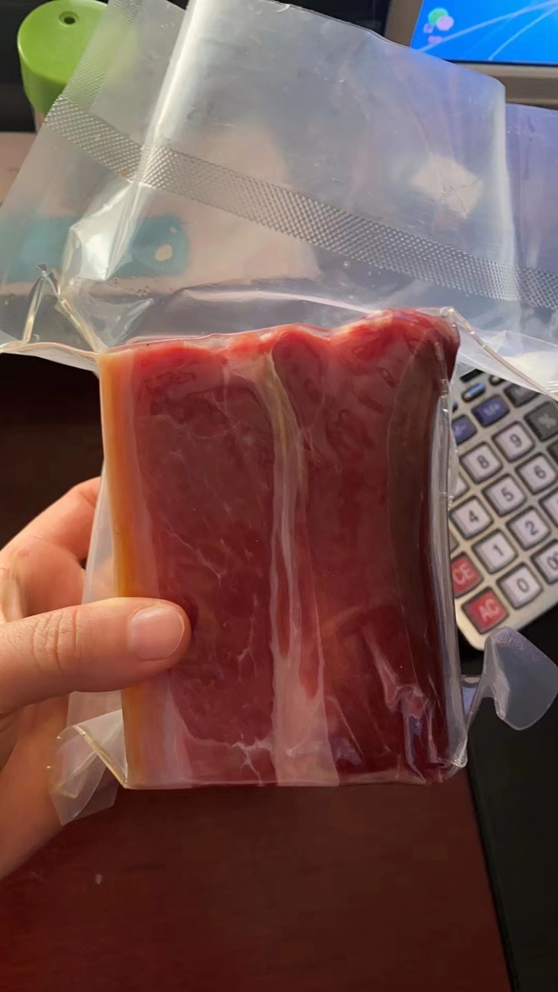 [热卖]，云南火腿大量现货精修价格美丽，下单秒发