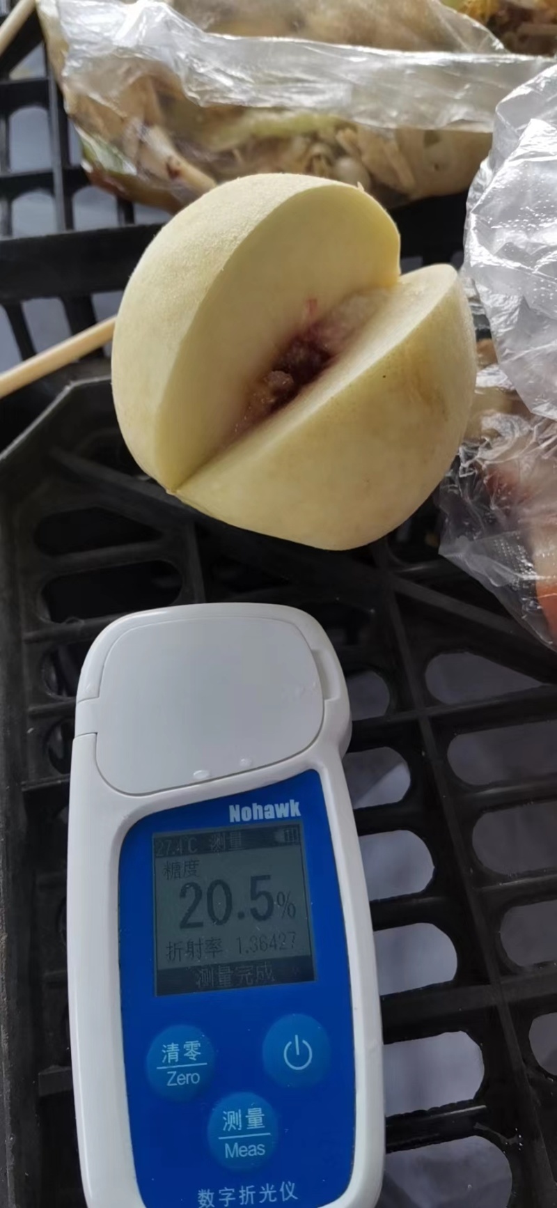江苏产地高甜度金秋红蜜白桃