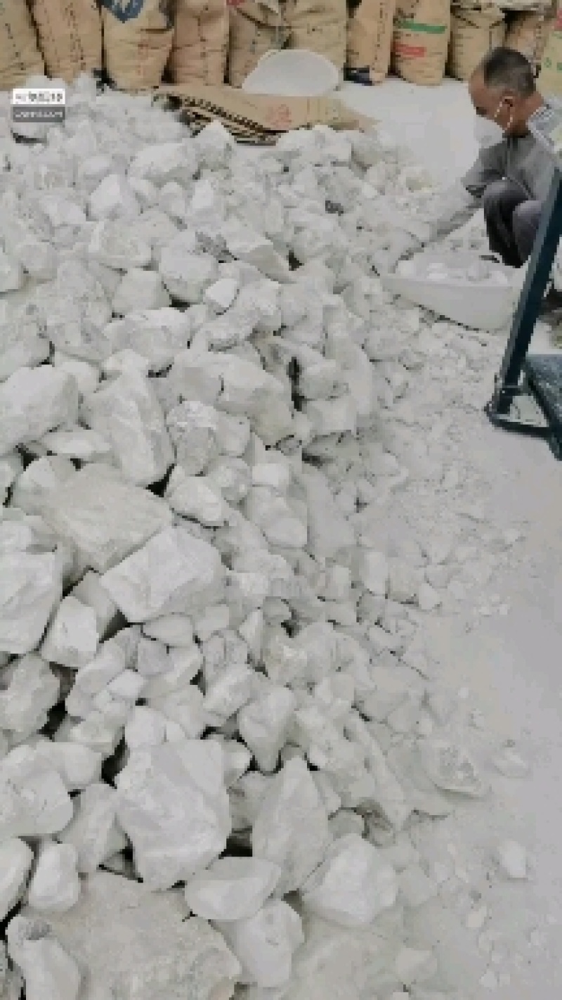 大块头石灰，四川可以到户，验货付款，品质保证。