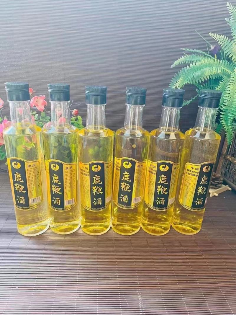 一斤装鹿鞭酒，一箱10瓶，一箱起售。活动价8.8一瓶