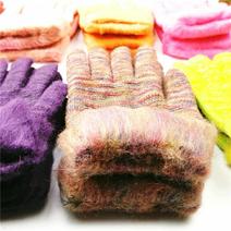 成人加绒手套魔术手套秋冬礼品赠品仿羊绒地摊手套批发。