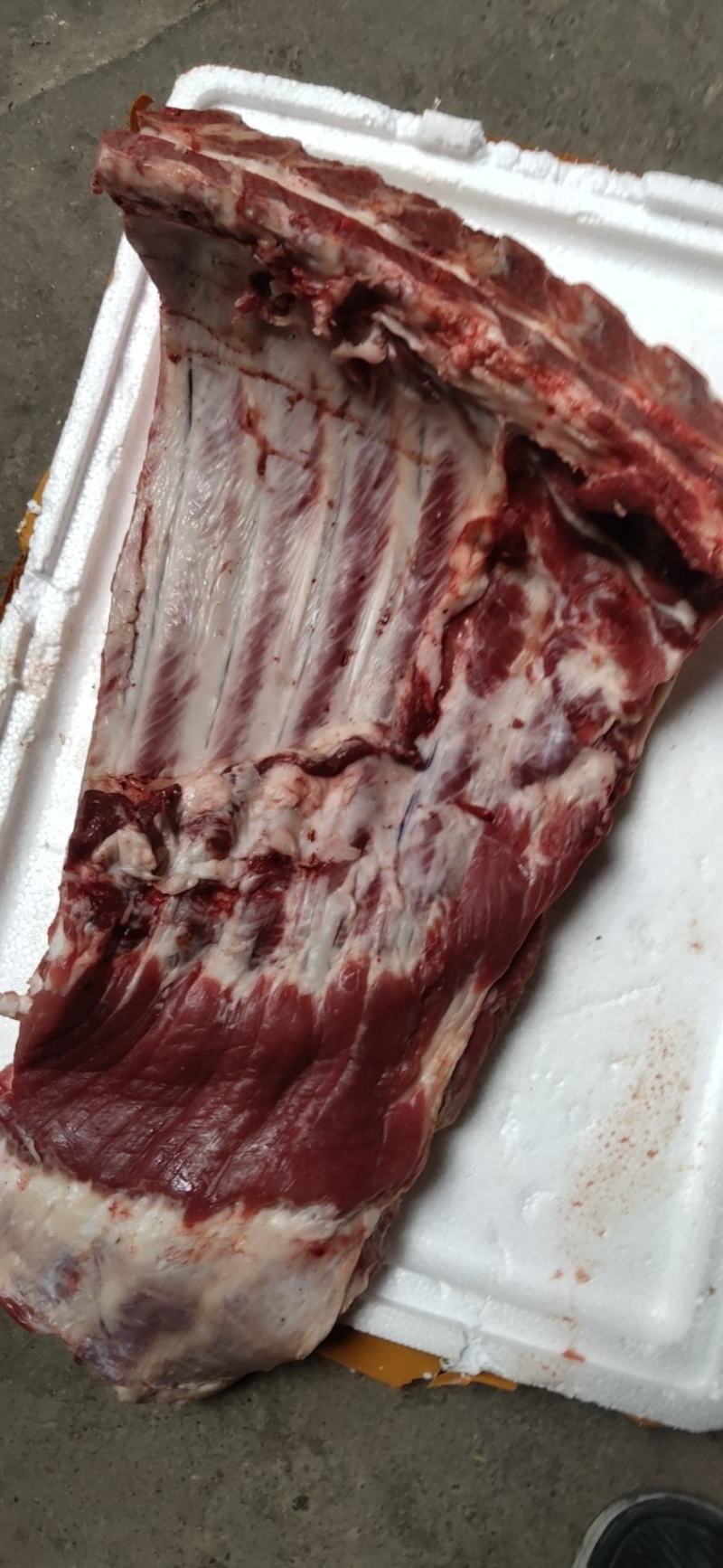 猪肉类黑猪肉山上放养山猪肉香猪肉可大量供货酒楼生鲜农庄