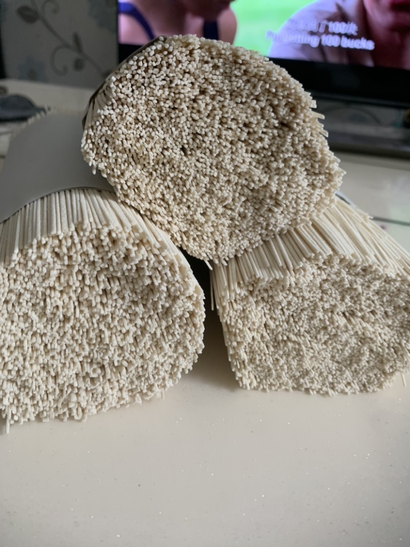 陕西农家纯手工空心挂面，***，一手货源，合作洽谈。