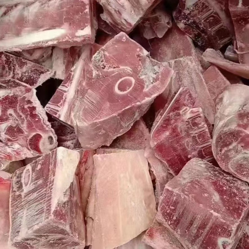 全羊切块，17一斤，肉多骨头嫩。非残羊，可接团购电商。
