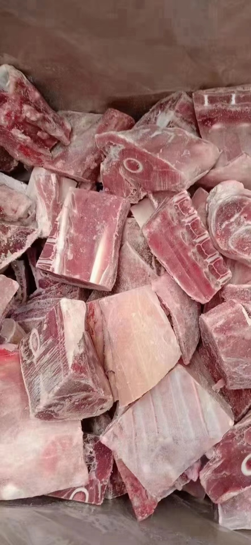 全羊切块，17一斤，肉多骨头嫩。非残羊，可接团购电商。