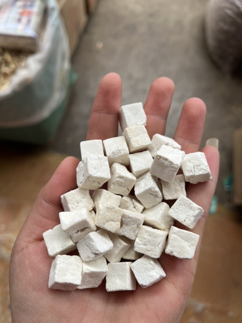 茯苓，云南茯苓，乱坨，白茯苓，茯苓中心丁，茯苓丁