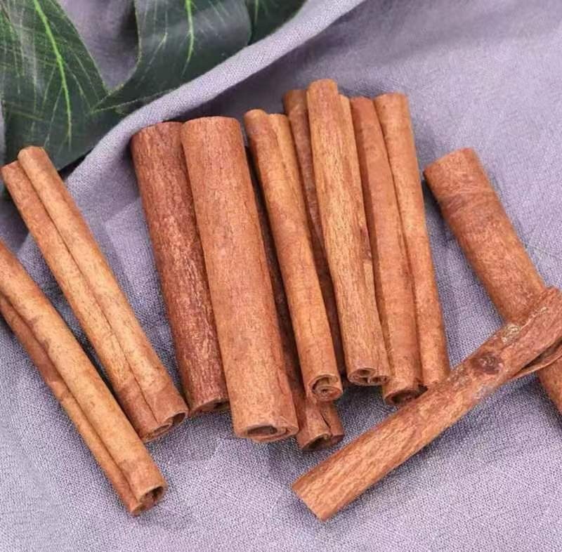 源自十万大山老桂树皮，无硫干桂皮工厂直供量大价优