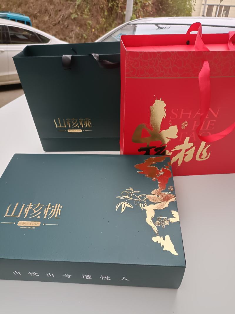 临安小核桃山核桃礼盒装4罐/5罐/6罐/8批发，一件代发