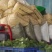 绿色，红色碎布