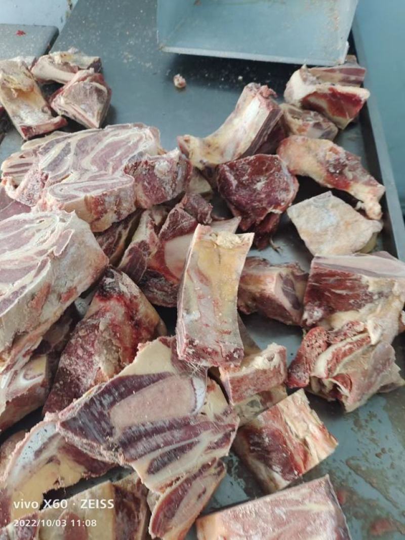 黄膘牛手把肉，好吃不贵，现货，量大从优！
