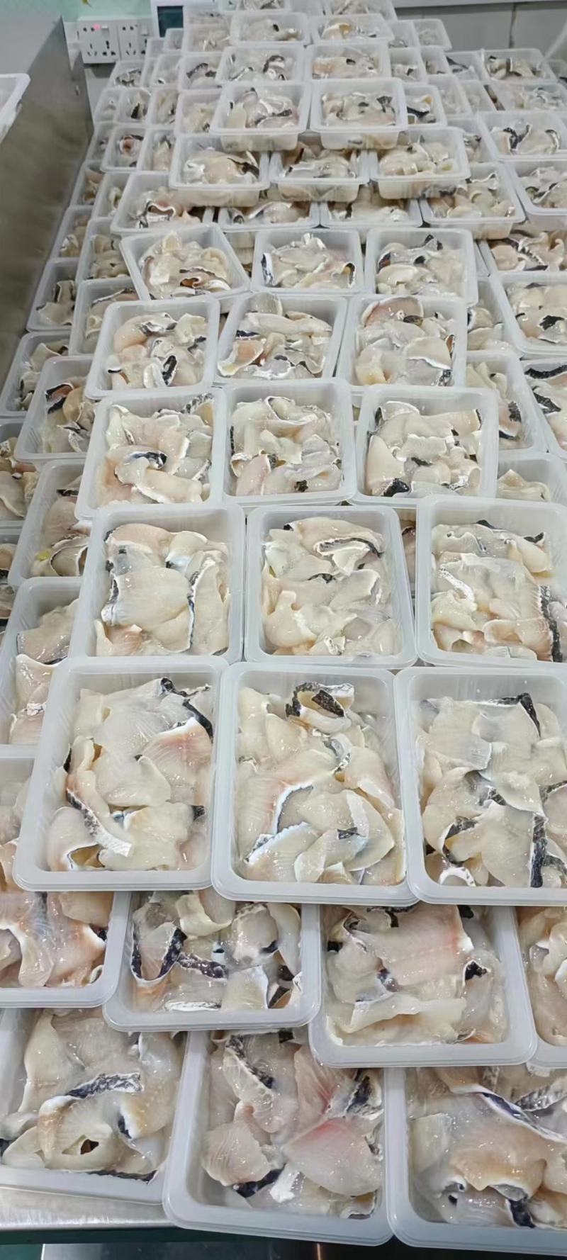 免浆黑鱼片，每一片都鲜活鱼制作，选料上乘，品质至上，欢迎