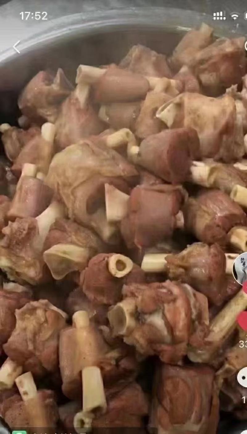 草地溜达羊小腿，腿肉的营养价值特别丰富，适合各种人群！