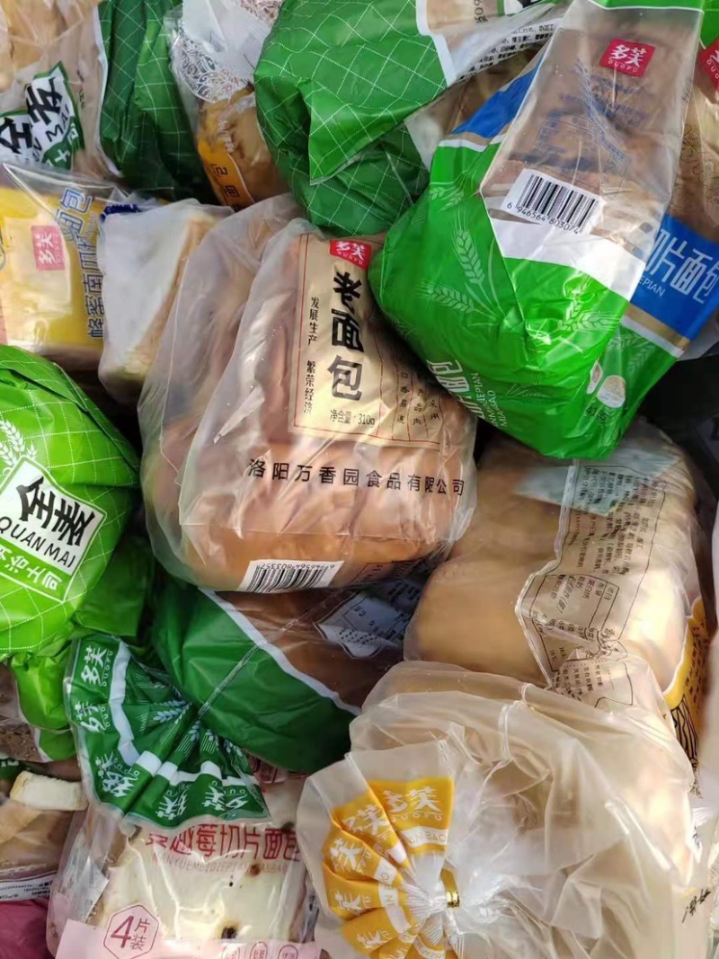 过期面包，用于养殖营养成分高适用于猪牛羊鸡鸭鹅