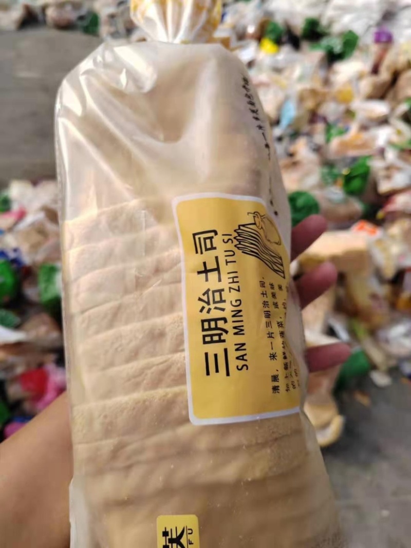 过期面包，用于养殖营养成分高适用于猪牛羊鸡鸭鹅