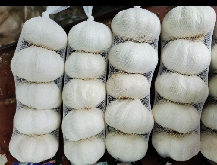 白皮蒜整体外观