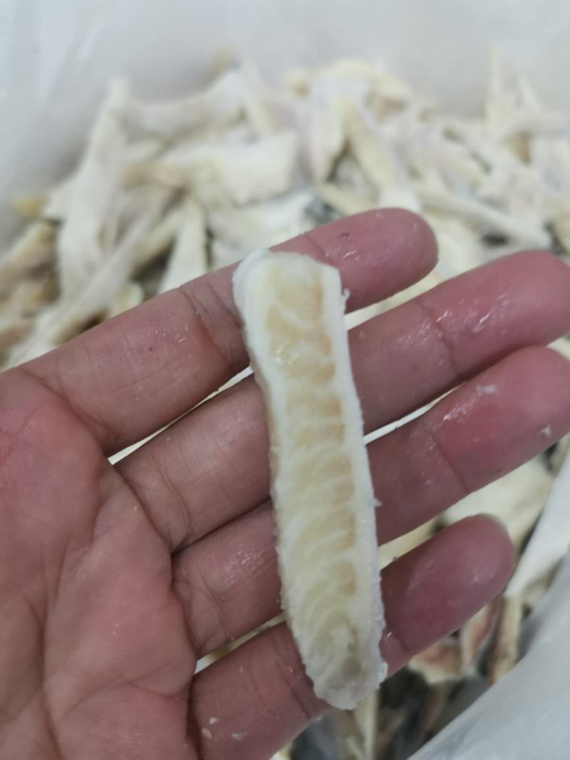 无骨带皮鮰鱼腩碎肉（10KG/件、10件起发）