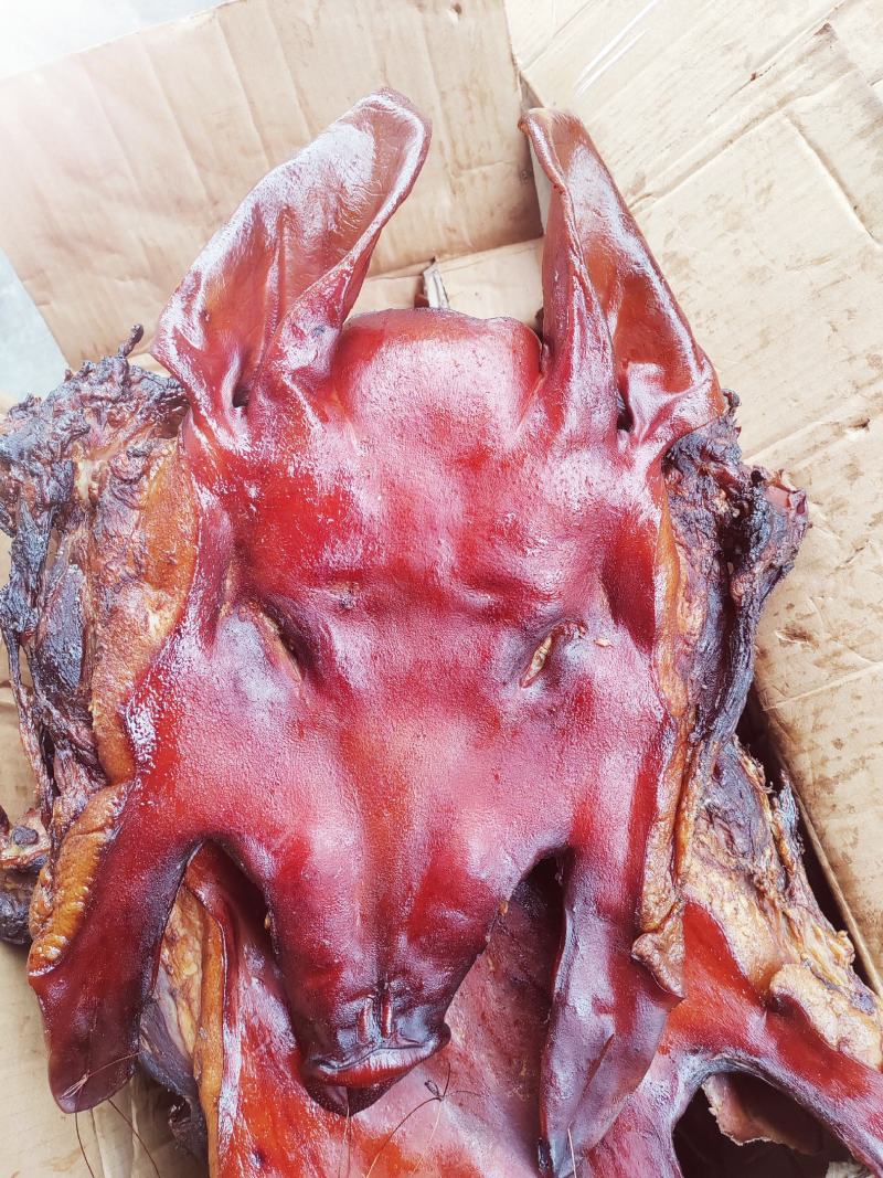 五香猪头肉【烟熏品】生品，厂家供应，品质保证，货源充足！