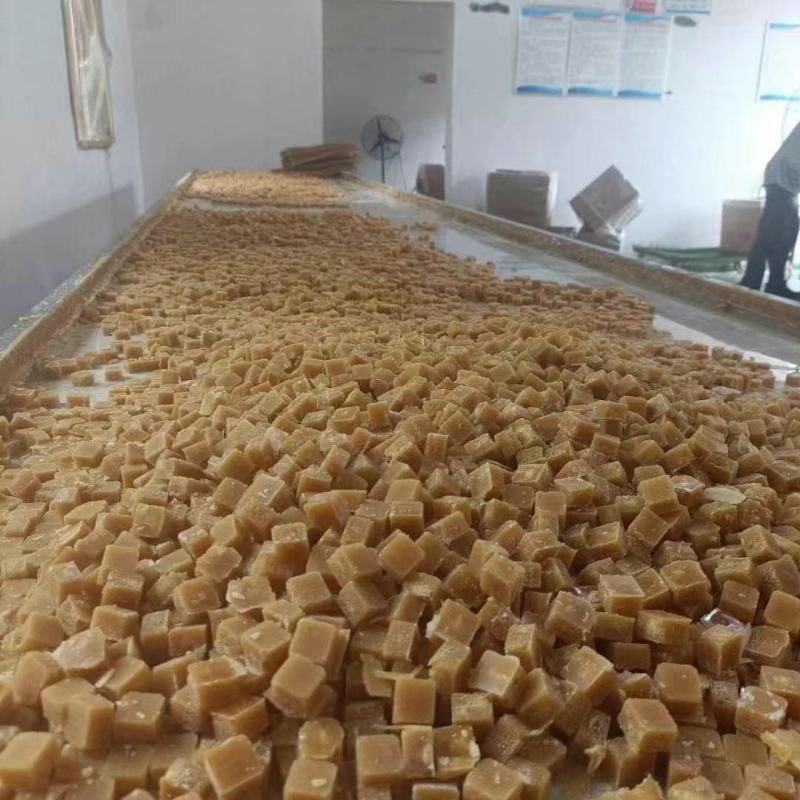 梨膏糖地摊展会零食货源批发散装手工百草梨膏糖