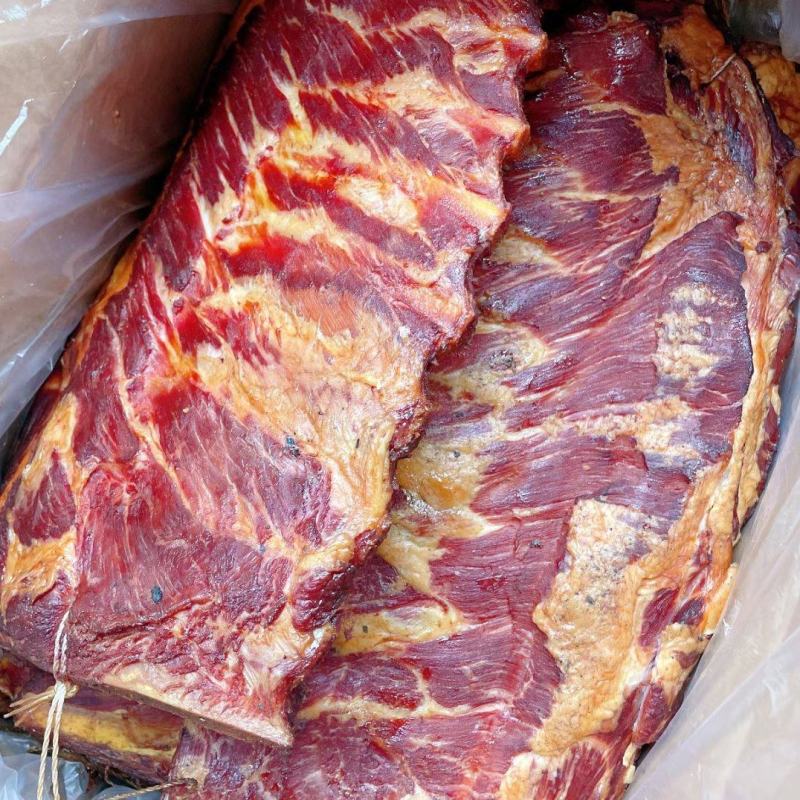 精品烟熏腊排骨，纯干无龙骨，味道好，价格便宜，量大从优