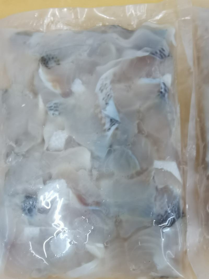 免浆鲈鱼片（500克/包、20包/件、10KG/件）