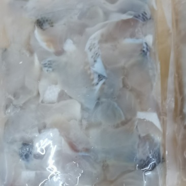 免浆鲈鱼片（500克/包、20包/件、10KG/件）