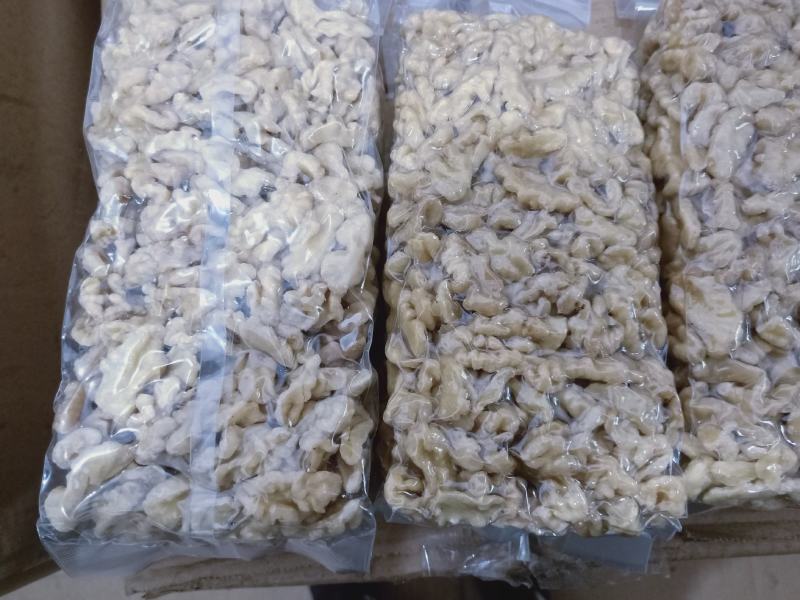 脱皮核桃仁绿色食品，质量保证