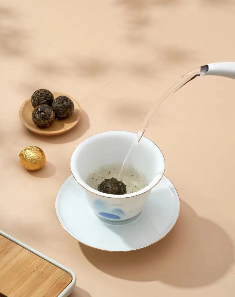 批发【龙珠普洱茶】新款上市漂亮礼盒装自用或送礼都好看好喝