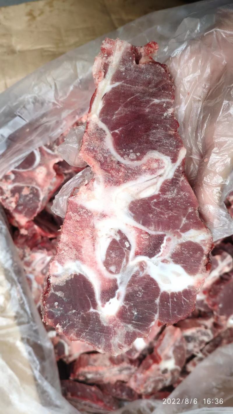 满肉牛脖骨，新鲜，含肉率高，性价比高，需要的赶紧下单吧
