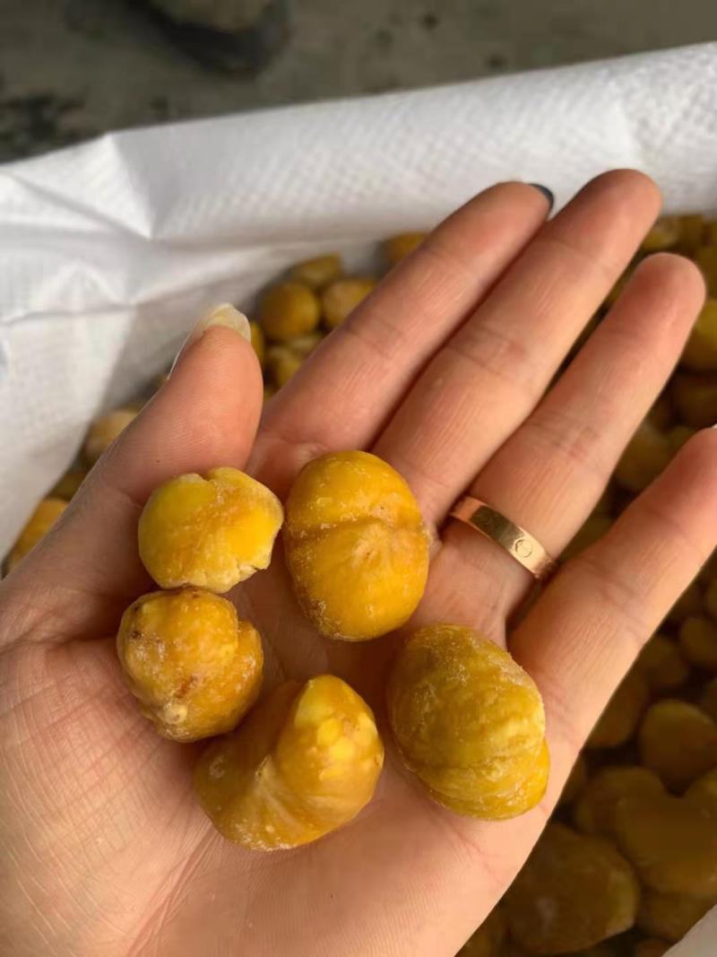 百年老树黄瓤去皮板栗仁