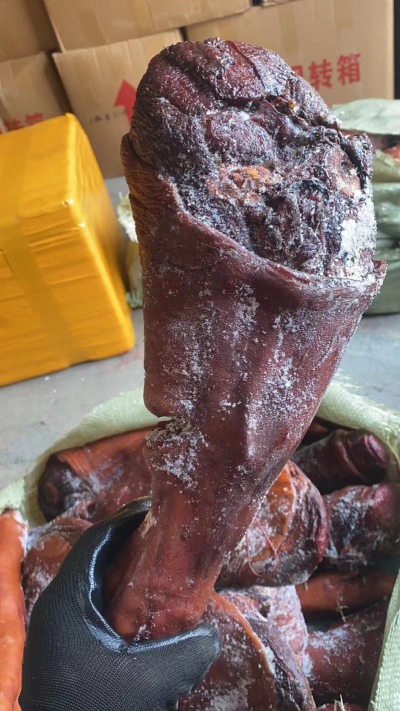 农家烟熏腊猪蹄腊猪脚厂家一手货源批发全国发货