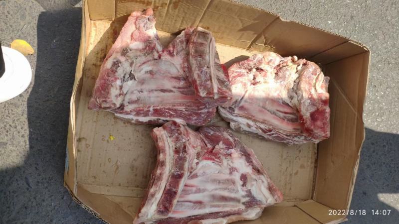 肥猪去颈前排，肉质新鲜度高，性价比高，欢迎新老客户下单