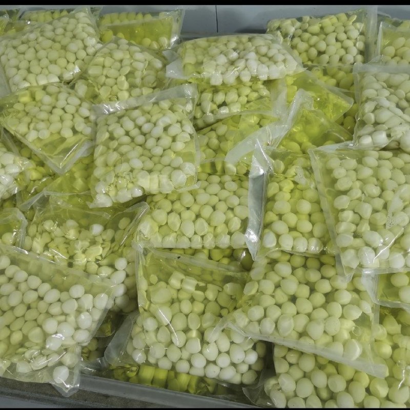 清水鹌鹑蛋！白蛋！去壳鹌鹑蛋！鹌鹑蛋！清水去壳鹌鹑蛋！