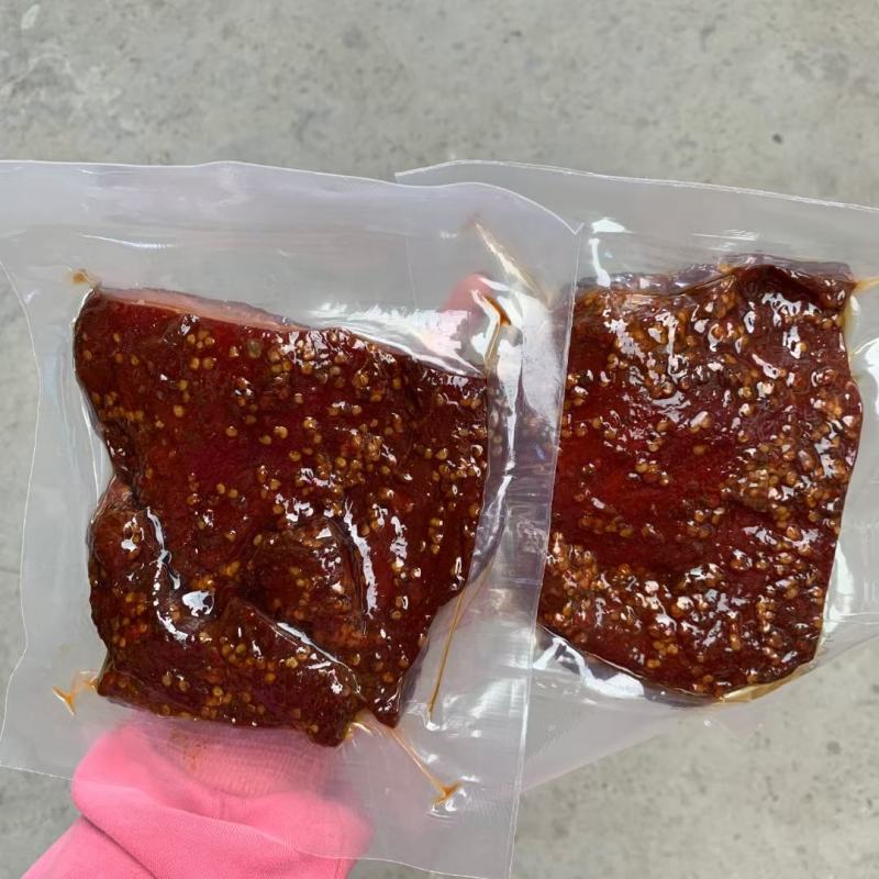正宗四川特产酱香肉.麻辣味，五香味，真空包装