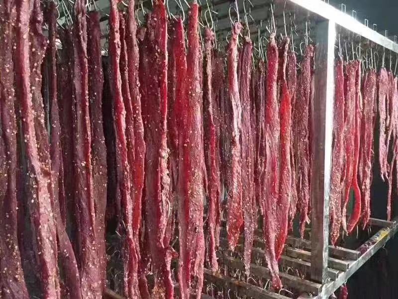 地三鲜的茄子过油步骤