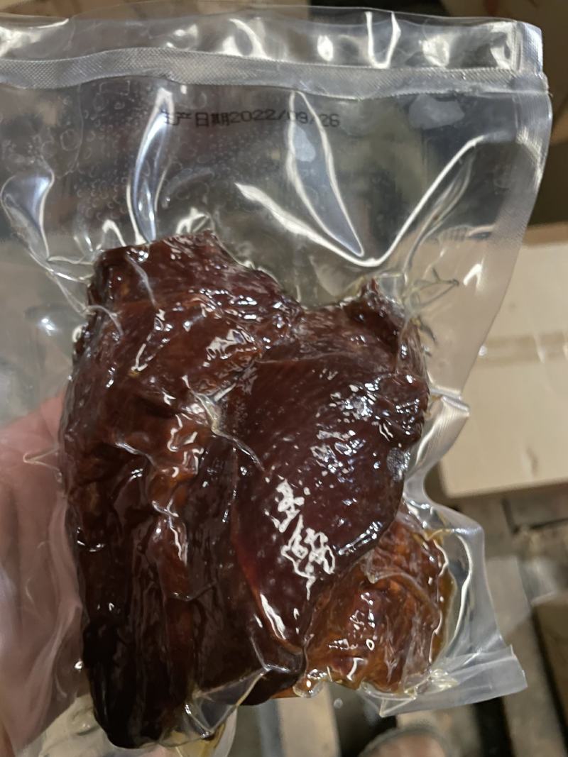 全熟酱香猪肉麻辣五香开袋即食黑胡椒牛肉