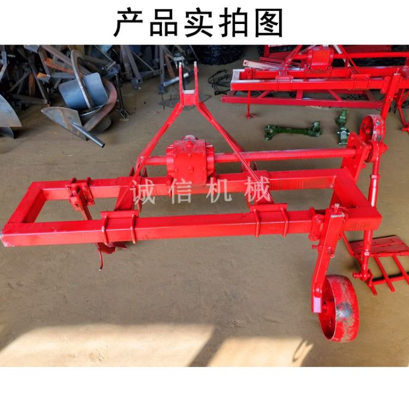 大葱收获机四轮拖拉机带的起葱刨葱收葱起树苗收割机