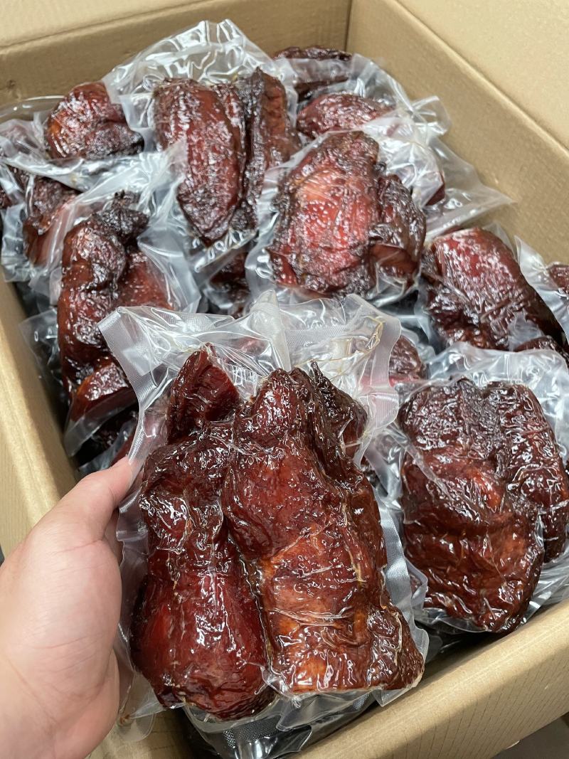 全熟酱香猪肉麻辣五香开袋即食黑胡椒牛肉