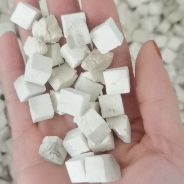 茯苓中药材茯苓无粉云苓丁茯苓粉加工批发各种规格茯苓