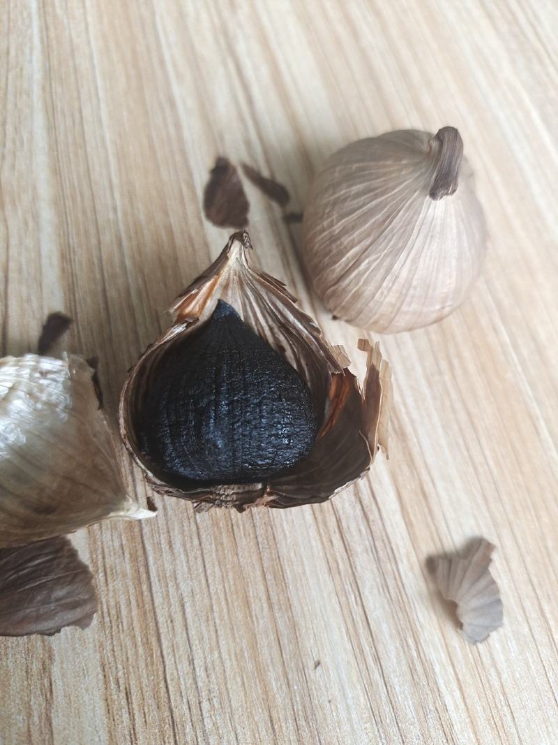 独头裂皮黑蒜发酵黑蒜批发价格工厂直供