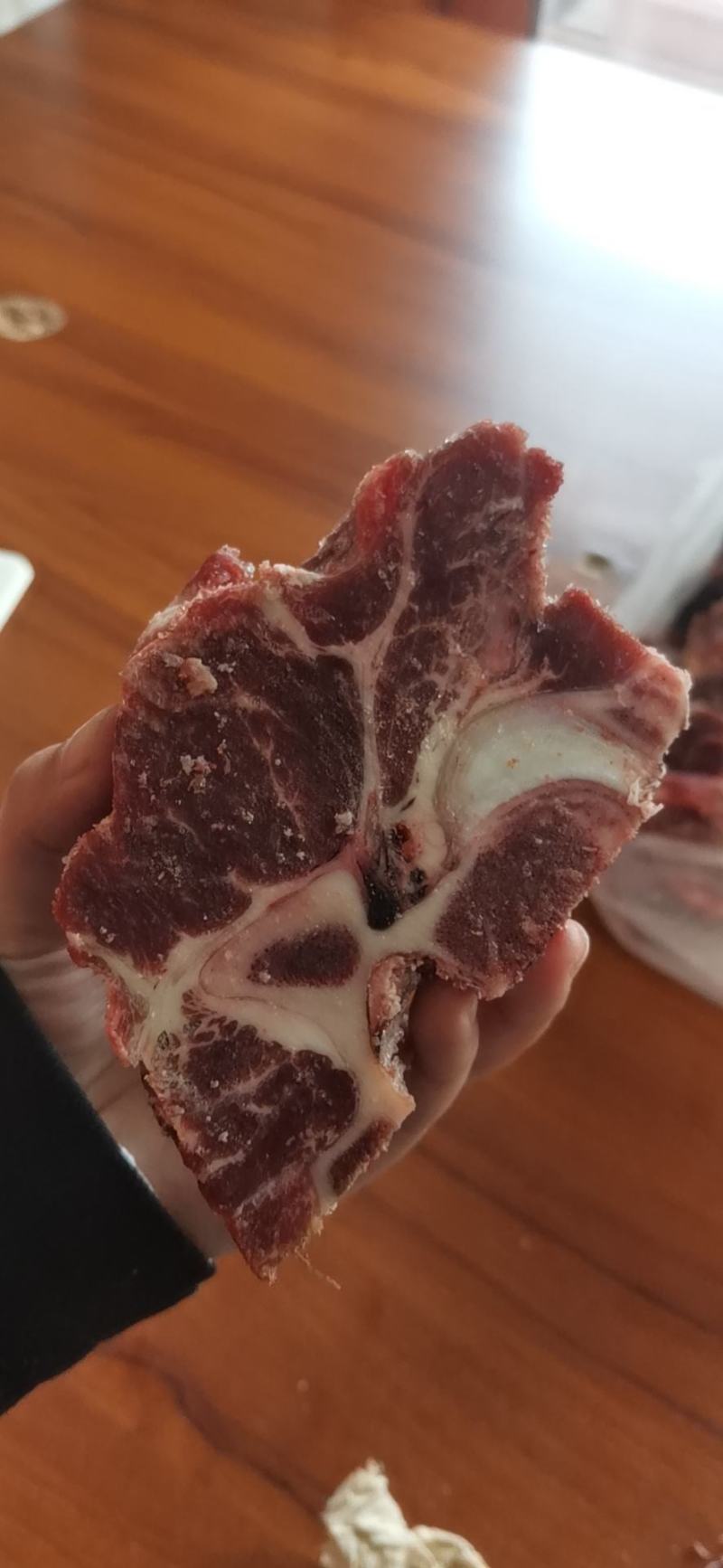 多肉牛脖骨