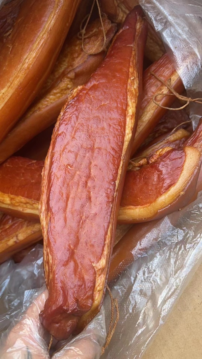 精品电烤二刀腊肉（腊肉香肠源头工厂一手货源量大从优）