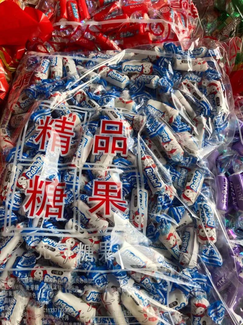 奶糖麻糖巧克力花生糖各种硬糖软糖称斤模式地摊展会年货批发