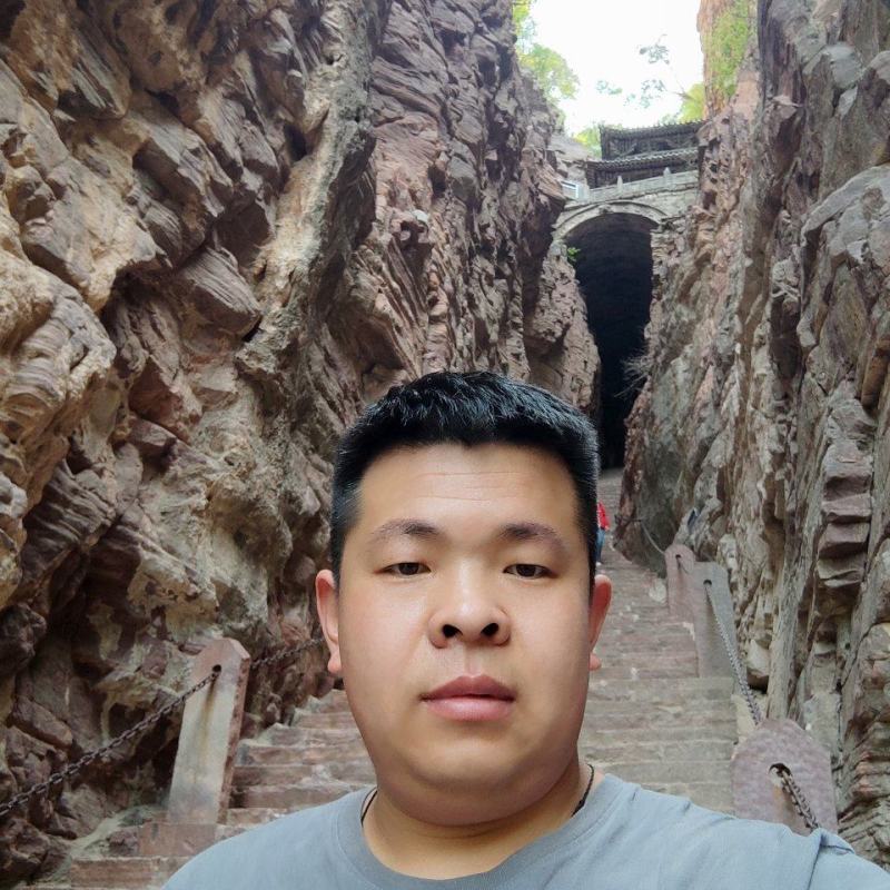 出售自家喂里肥马肥驴