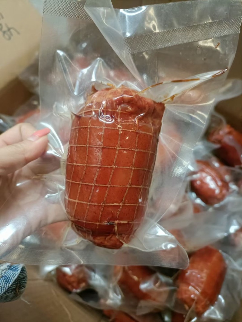 全熟小肘子，开袋即食味道巴适，6两一个，好品质才有好销量