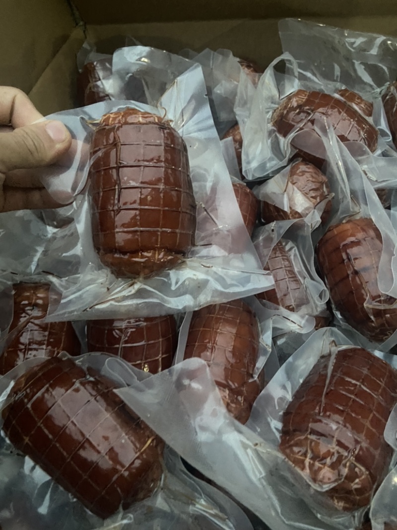 全熟小肘子，开袋即食味道巴适，6两一个，好品质才有好销量