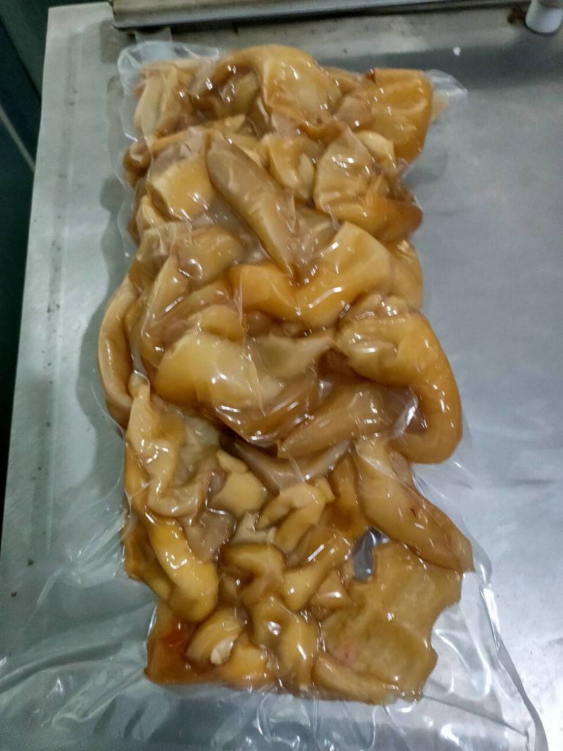 厂家批发酱色羊脸皮对接饭店批发商地摊贩按需真空包装