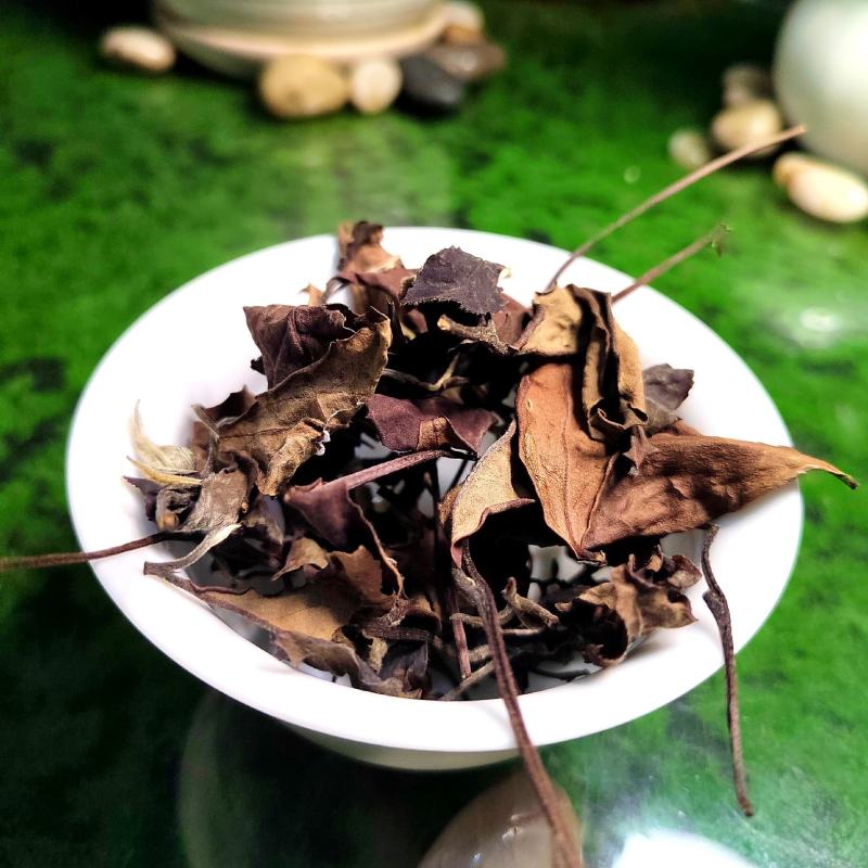 普洱茶易武古树茶白茶铜箐河茶农茶山直供价格实惠